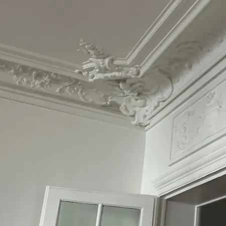 Spacious 150sqm Luxury In Center Parigi