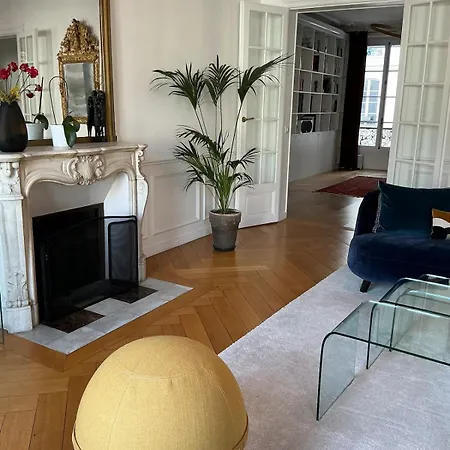 Spacious 150sqm Luxury In Center Appartamento Parigi